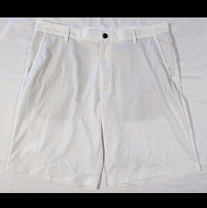 Adidas ClimaCool Men's White Golf Shorts Size 36 Poly Flat Front